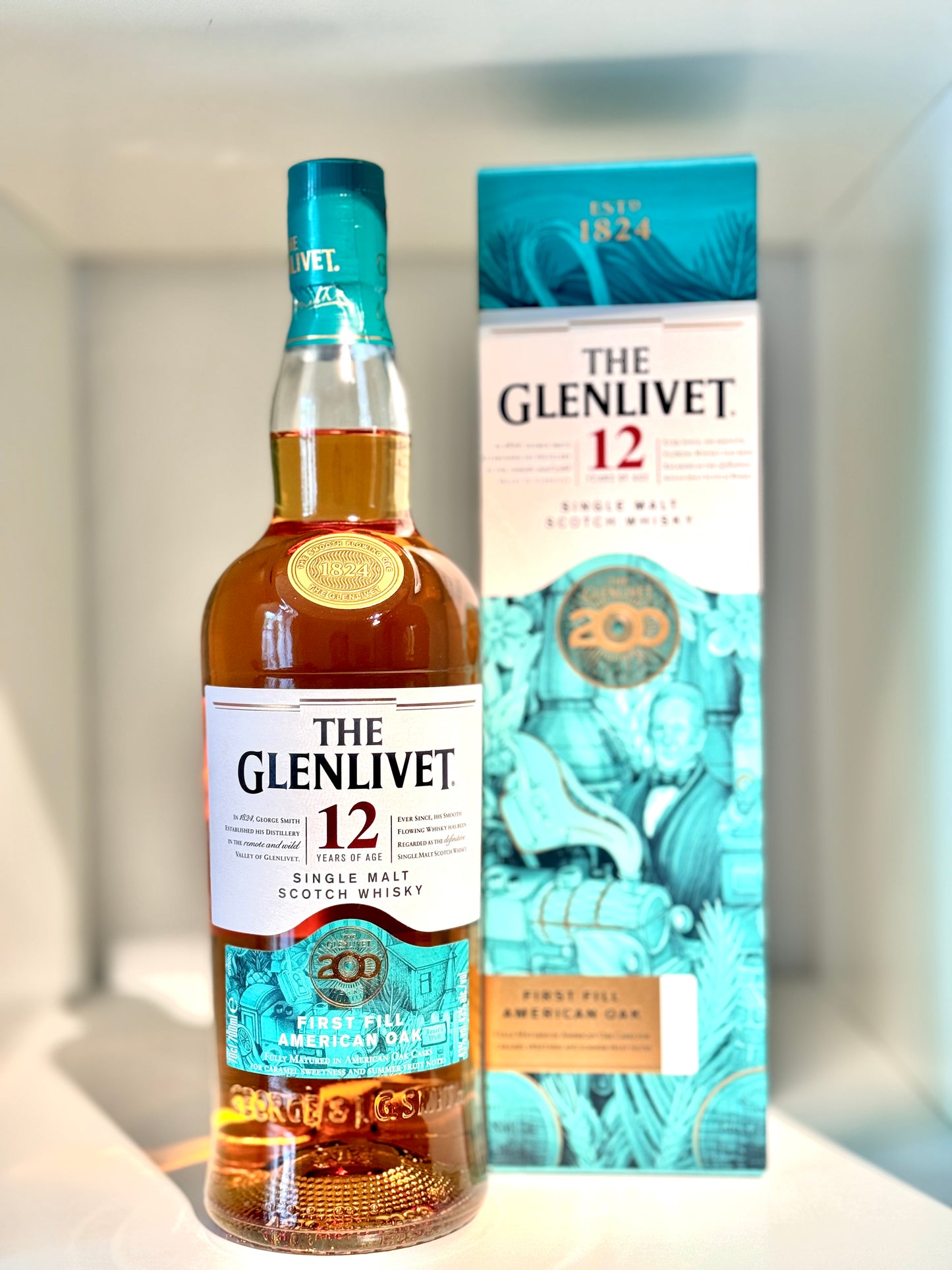 더 글렌 리벳 12년 숙성 200주년 기념보틀 - 2023 릴리즈, 43%, 퍼스트 필 아메리칸 오크캐스크