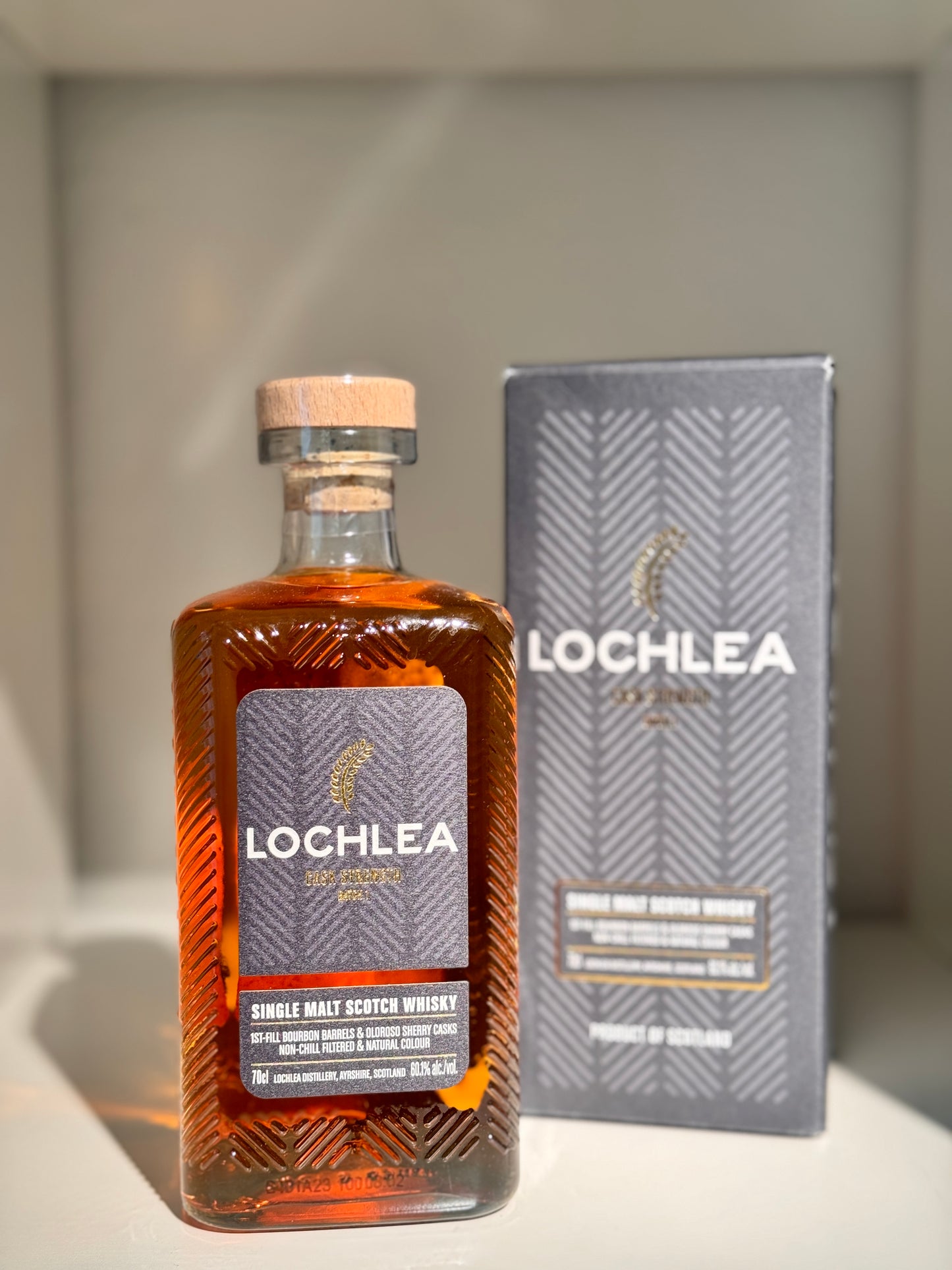 로크리 캐스크 스트렝스 배치 1, 60.1%, STR 캐스크 / 퍼스트필 버번 & 올로로소 셰리, 2023릴리즈